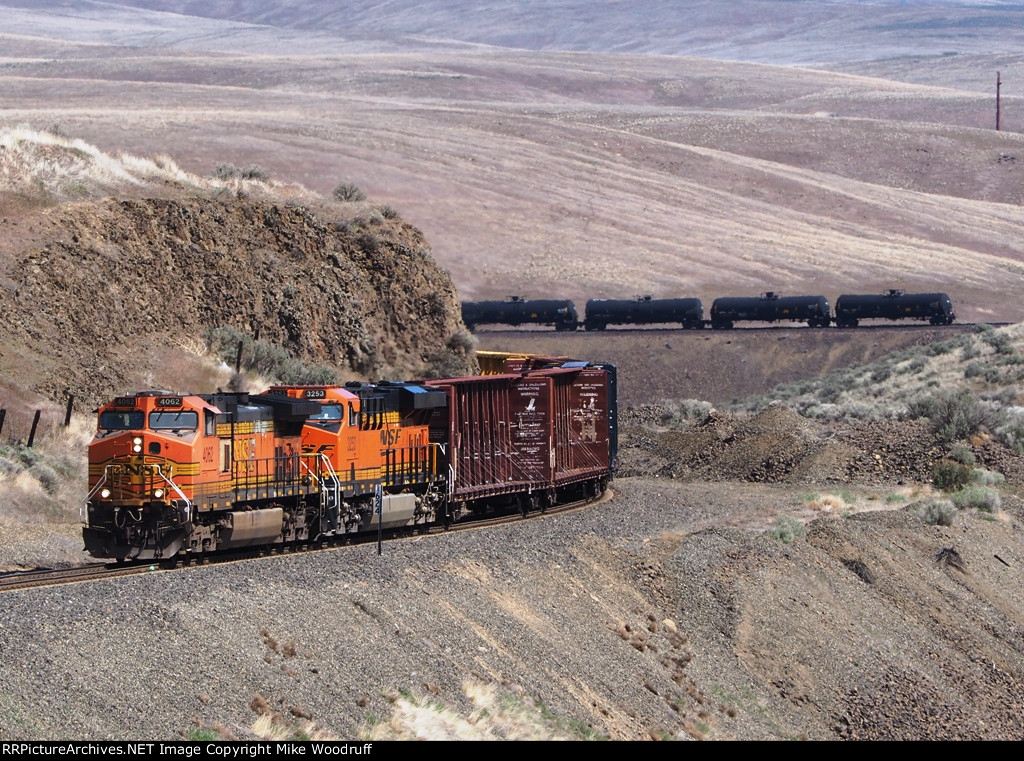 BNSF 4062